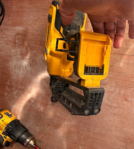 Dewalt dcn660 18v - 18v, xr