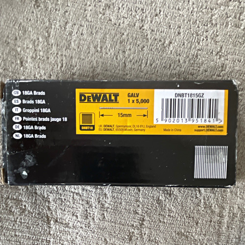Dewalt 18ga galvanised brads - dewalt,