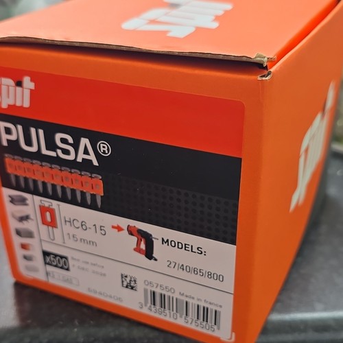 Spit pulsa nails - spit,